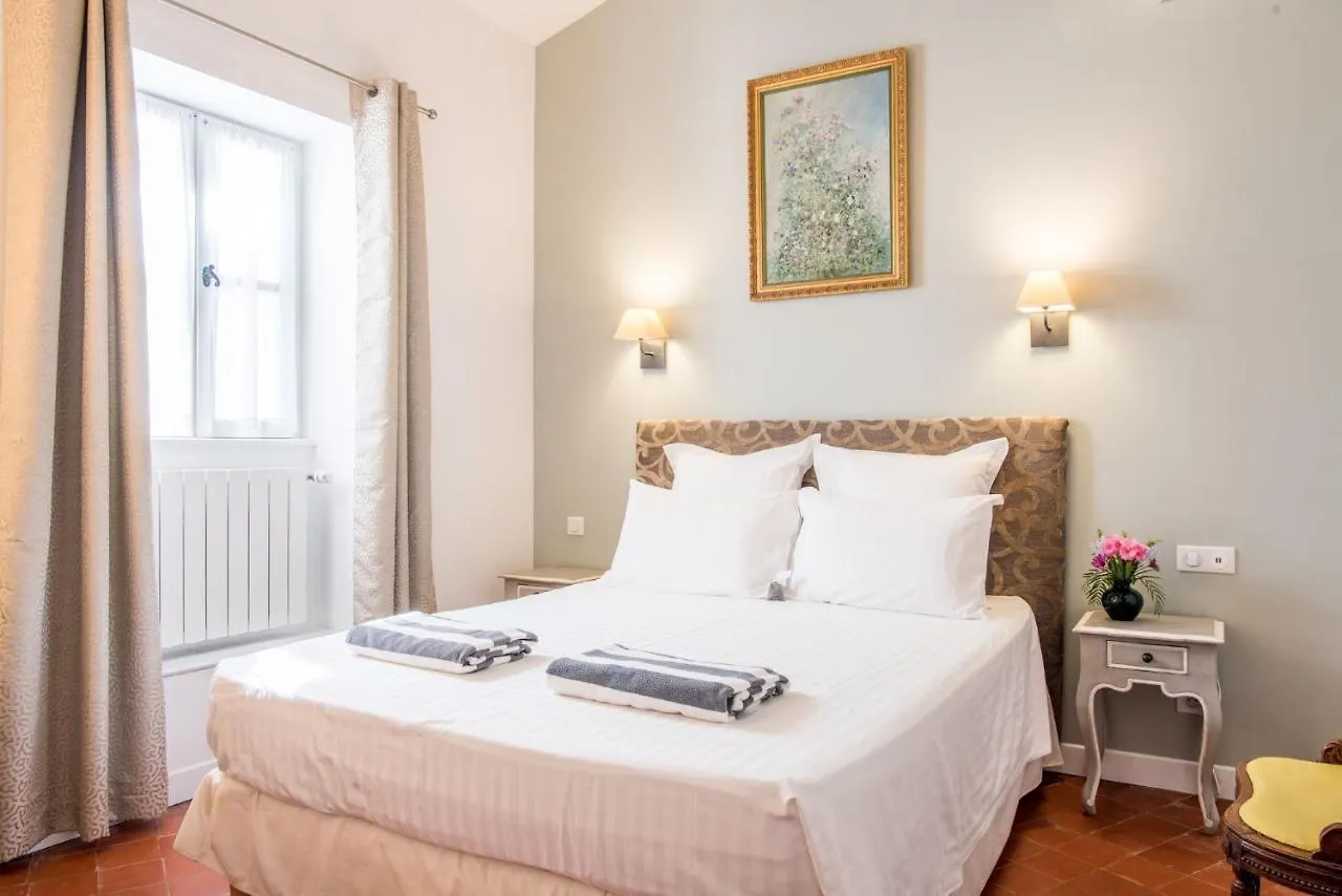 Le Vieux Logis Chambres D'Hotes La Farlède